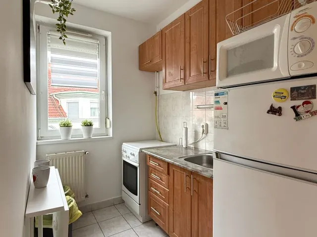 Kiadó lakás Debrecen, Széchenyikert 42 nm