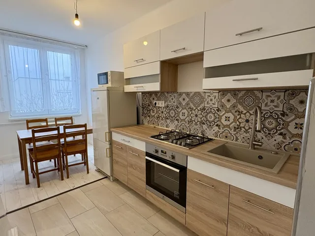 Kiadó lakás Debrecen, Nagyerdőalja 60 nm