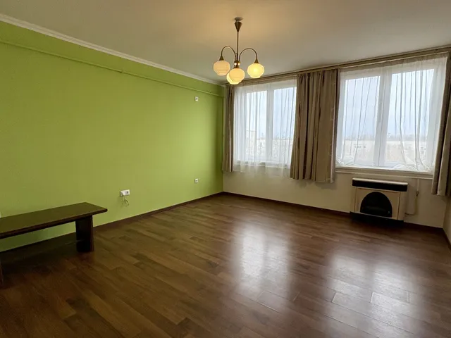 Kiadó lakás Debrecen, Nagyerdőalja 60 nm