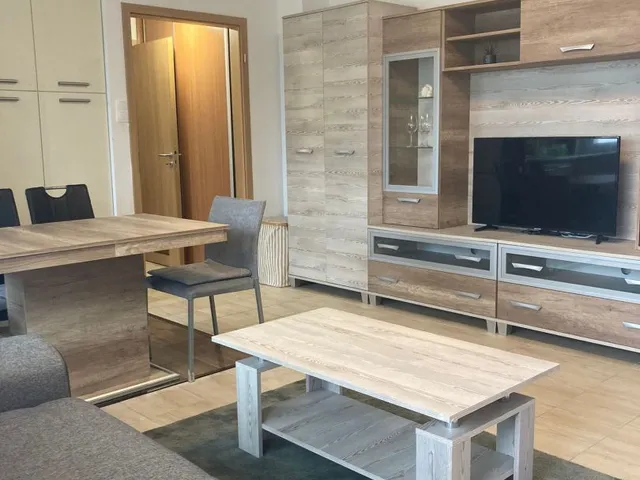 Kiadó lakás Debrecen, Péterfia 53 nm