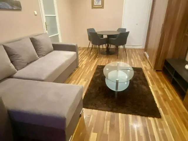 Kiadó lakás Debrecen, Sestakert 54 nm