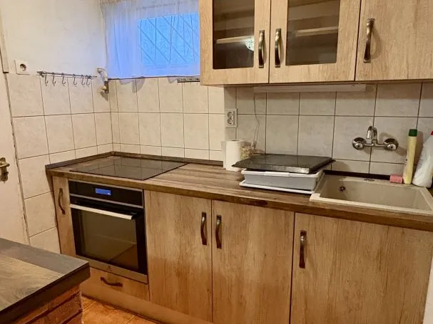 Kiadó ház Debrecen, Lencztelep 90 nm