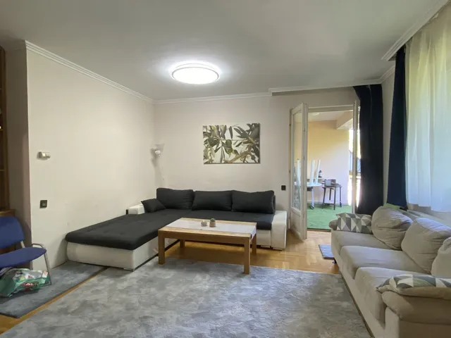 Kiadó lakás Debrecen, Nagyerdő 98 nm