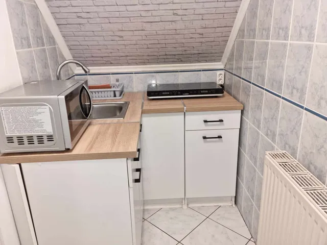 Kiadó lakás Debrecen, Széchenyikert 48 nm