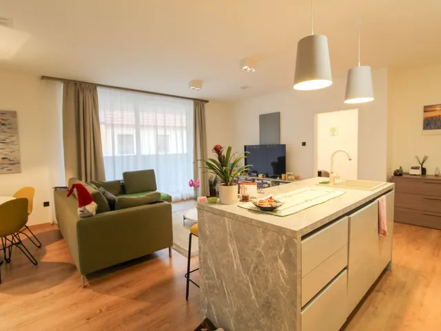 Kiadó lakás Debrecen, Széchenyikert 100 nm