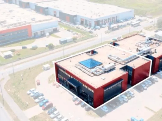 Kiadó kereskedelmi és ipari ingatlan Debrecen 3400 nm