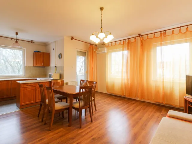 Eladó lakás Debrecen, Nagyerdőalja 68 nm