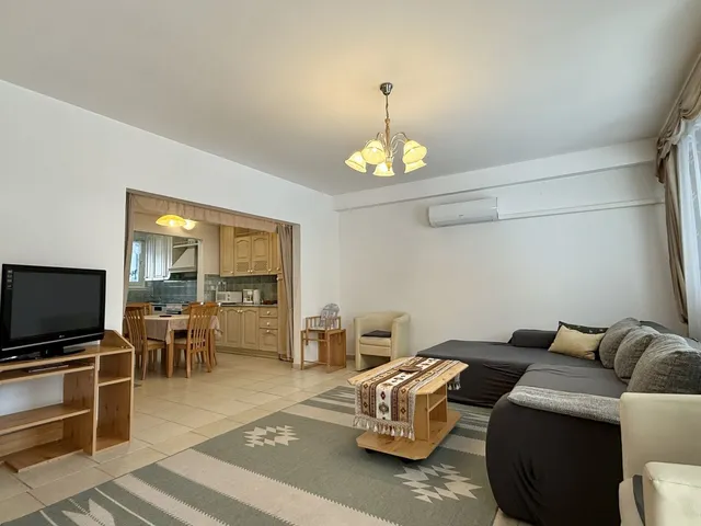 Kiadó ház Debrecen 114 nm