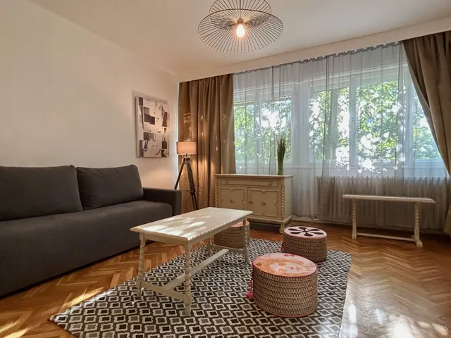 Kiadó lakás Debrecen, Nagyerdő 80 nm