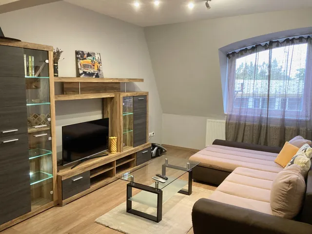 Kiadó lakás Debrecen, Egyetemváros 85 nm