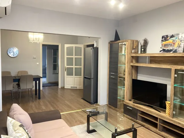 Kiadó lakás Debrecen, Egyetemváros 85 nm