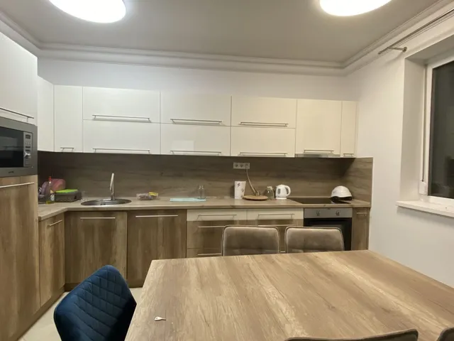 Kiadó lakás Debrecen, Homokkert 77 nm