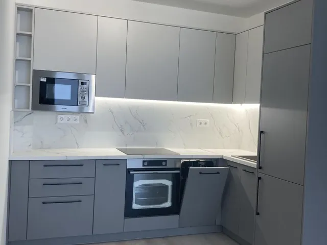 Kiadó lakás Debrecen, Miklóskapu 43 nm