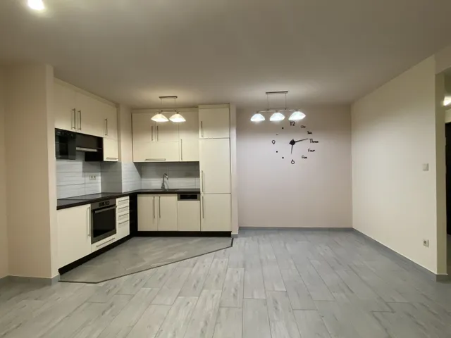 Kiadó lakás Debrecen, Belváros 61 nm