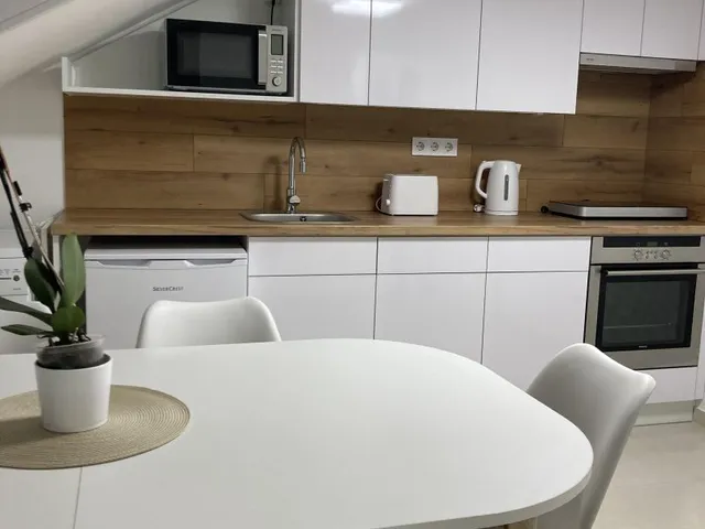 Kiadó lakás Debrecen, Óváros 60 nm