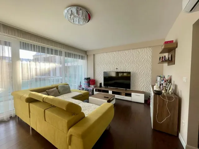 Kiadó lakás Debrecen, Belváros 88 nm