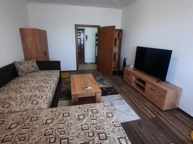 Kiadó lakás Debrecen, Egyetemváros 55 nm