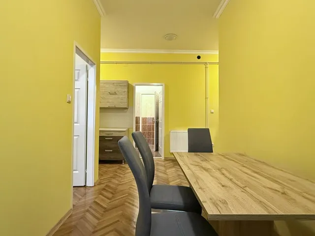 Kiadó ház Debrecen, Belváros 42 nm