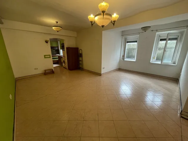 Eladó lakás Debrecen, Wesselényi-lakótelep 61 nm