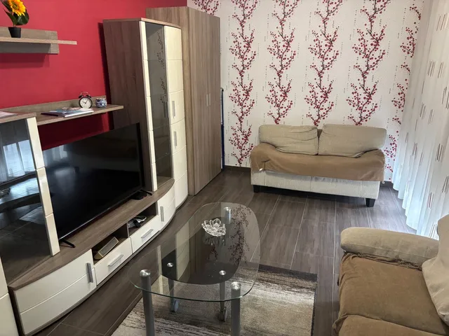 Kiadó lakás Debrecen, Belváros 46 nm