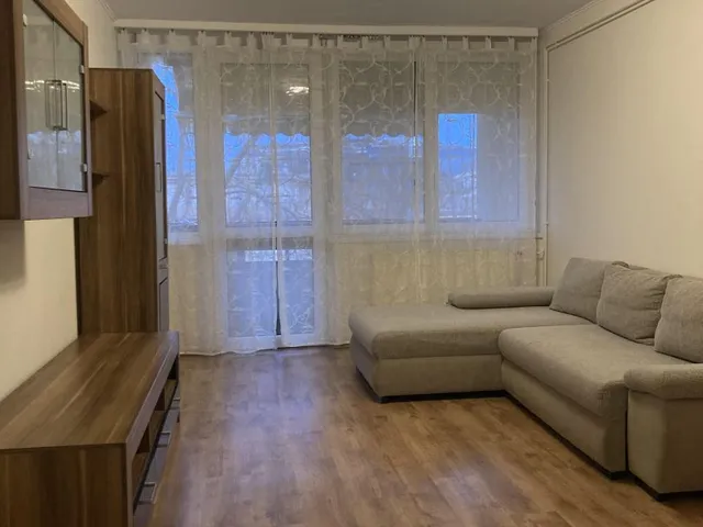 Kiadó lakás Debrecen, Nagyerdőalja 51 nm