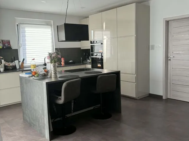 Eladó ház Hajdúsámson 145 nm