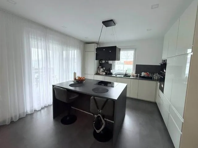 Eladó ház Hajdúsámson 145 nm