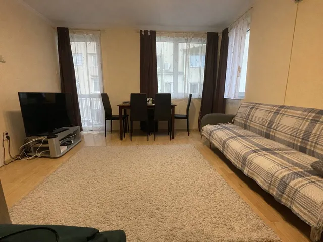 Eladó lakás Debrecen, Széchenyikert 46 nm