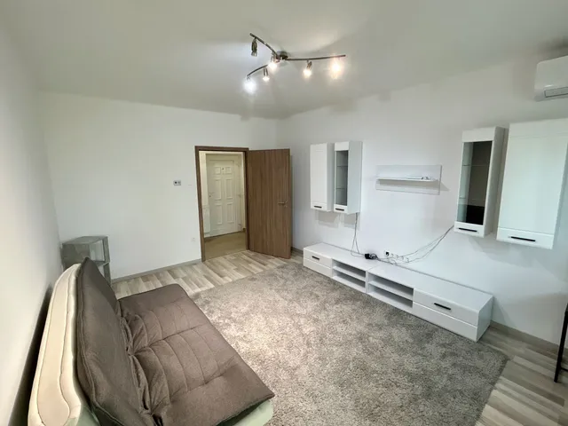 Kiadó lakás Debrecen, Sestakert 54 nm