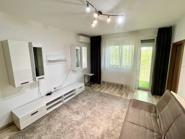 Kiadó lakás Debrecen, Sestakert 54 nm