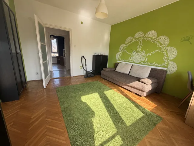 Eladó lakás Debrecen, Libakert 55 nm