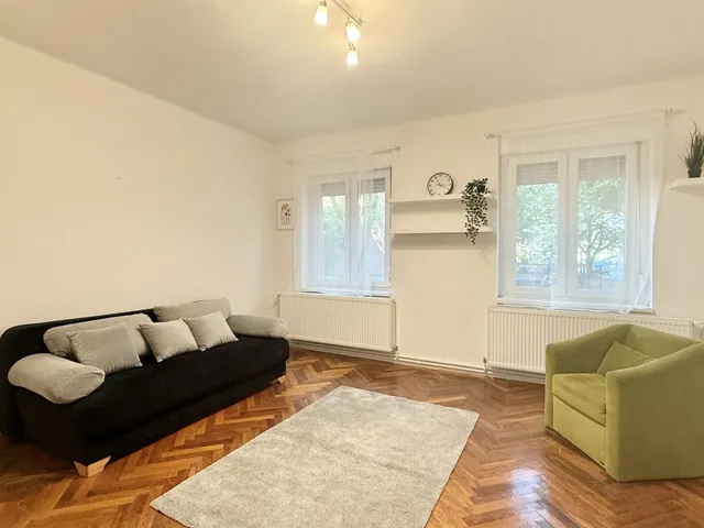 Kiadó lakás Debrecen, Nagyerdőalja 56 nm