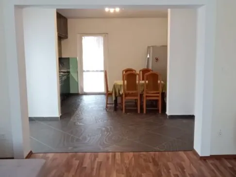 Eladó ház Debrecen, Lencztelep 217 nm