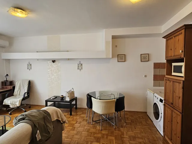 Eladó lakás Debrecen, Libakert 43 nm