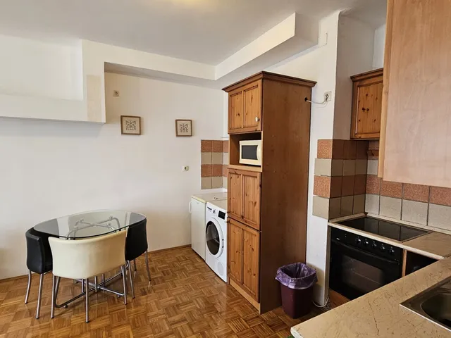 Eladó lakás Debrecen, Libakert 43 nm