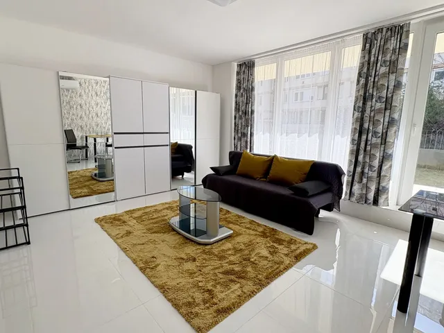 Kiadó lakás Debrecen, Belváros 30 nm