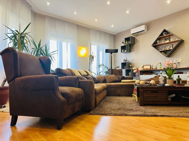 Eladó ház Debrecen, Pallag 350 nm