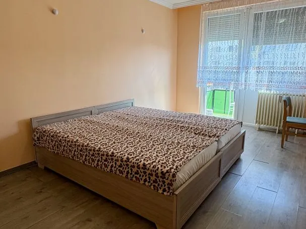 Kiadó lakás Debrecen, Vénkert 55 nm