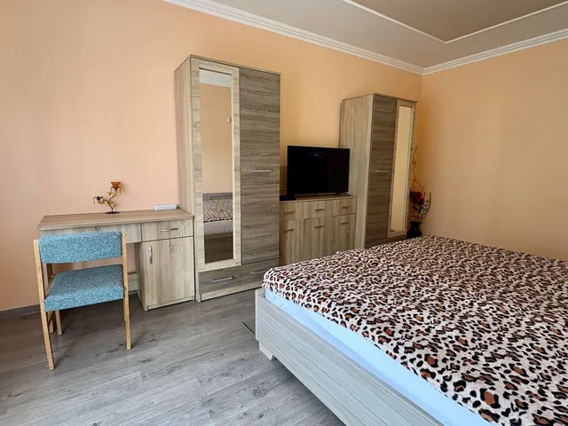 Kiadó lakás Debrecen, Vénkert 55 nm