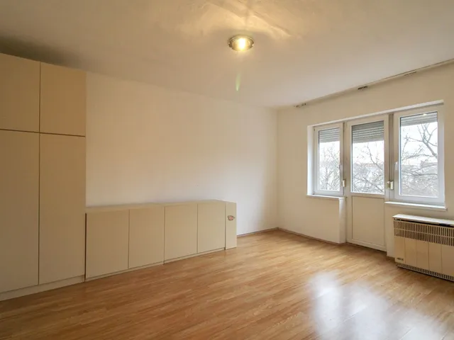 Kiadó lakás Debrecen, Péterfia 37 nm