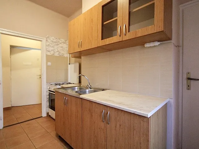 Kiadó lakás Debrecen, Péterfia 37 nm