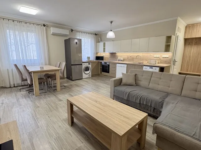 Kiadó lakás Debrecen, Egyetemváros 58 nm