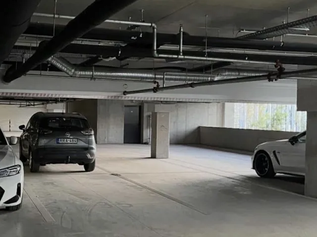 Eladó garázs Debrecen, Belváros 15 nm