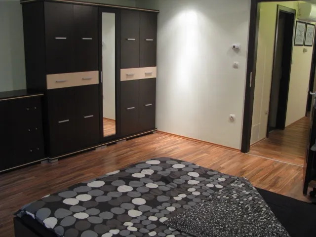 Eladó lakás Debrecen 174 nm