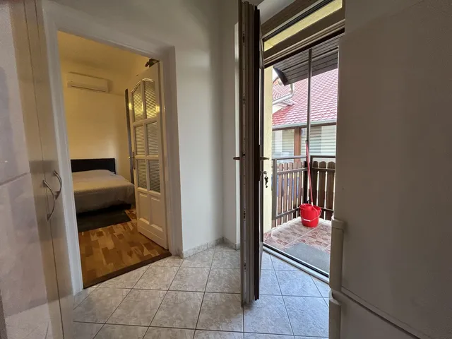 Kiadó ház Debrecen, Péterfia 25 nm