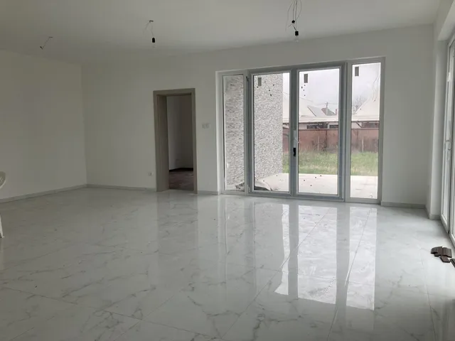 Eladó ház Debrecen 170 nm