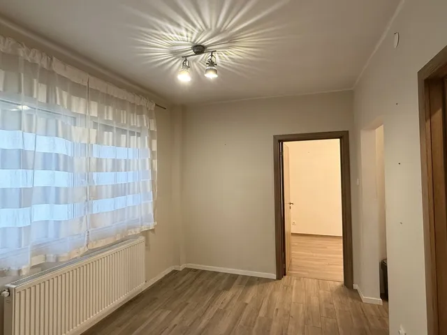 Kiadó ház Debrecen, Csapókert 48 nm