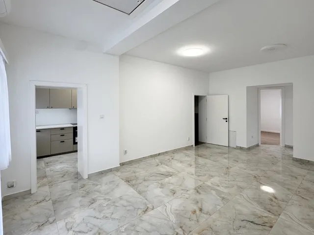 Kiadó ház Hajdúböszörmény 90 nm