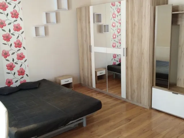 Kiadó lakás Debrecen, Nagyerdő 31 nm