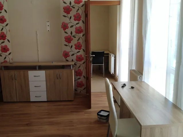 Kiadó lakás Debrecen, Nagyerdő 31 nm